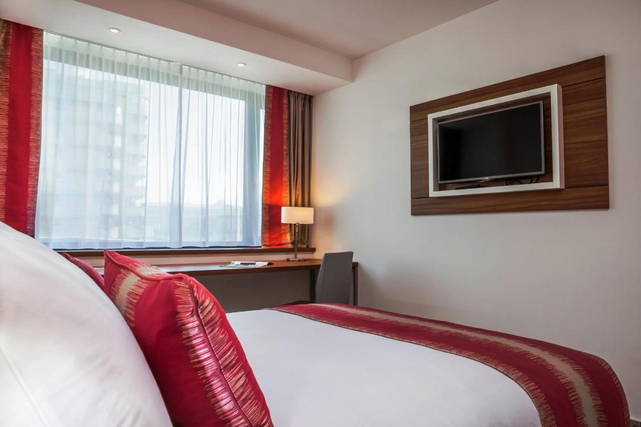 Ramada Plaza Craiova Hotell Eksteriør bilde
