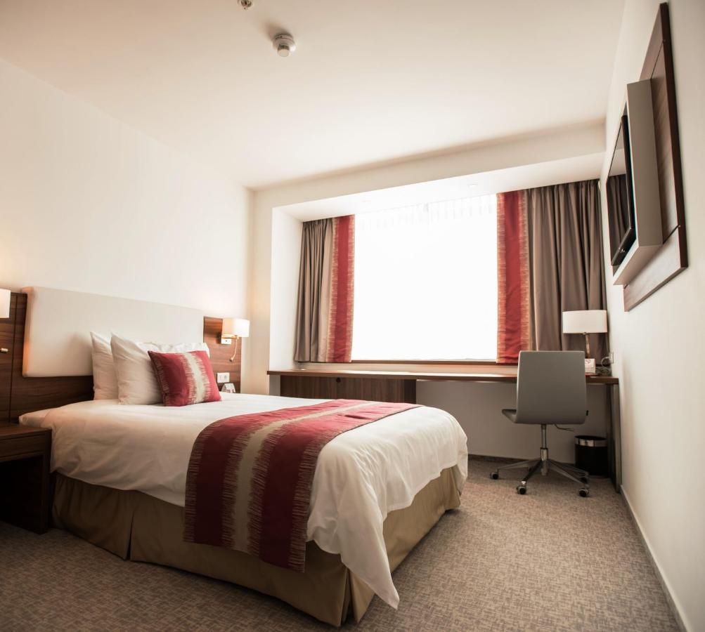 Ramada Plaza Craiova Hotell Eksteriør bilde